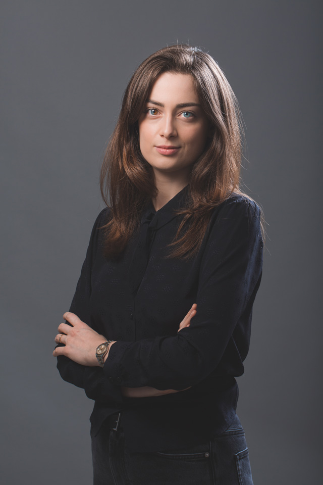 http://foto%20ritratti%20business%20curriculum%20vitae%20studio%20fotografico%20lops